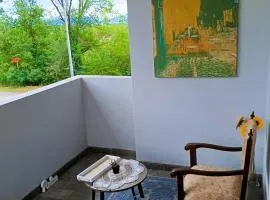 Peaceful Villa 20 min from sea