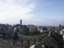 Superior Apartment with City View - University110