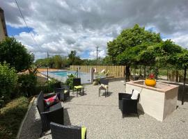 Ma tonnelle fleurie, hotel in Beaumont-de-Lomagne