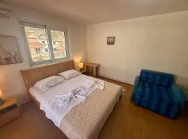 M Apartments 2