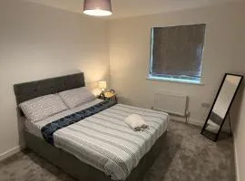 Large Room, 10 Min to Station