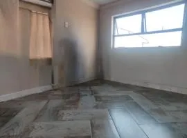 Self serviced cute and comfy nestled in the center of lenasia