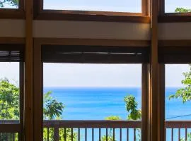 Monterey House by SANA