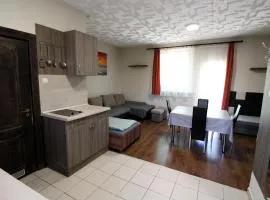 Áron Apartment