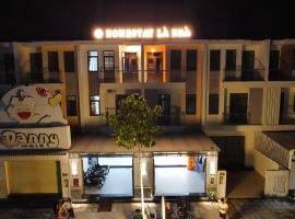 Homestay Là Nhà, motel en Rạch Giá