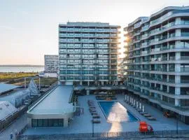 Crowne Plaza Constanta - Mamaia Beach by IHG