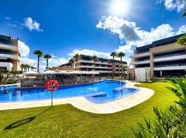 Luxury Ground Floor Apartment in Flamenca Village, hotel v destinaci Orihuela Costa