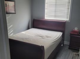 individual home, Hotel in Brampton