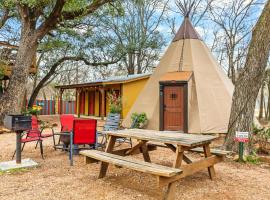 Tipis on the Guadalupe, alojamiento con cocina en New Braunfels