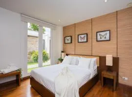 Ocean View Japandi Sauna & Rooftop 3BR Pool Villa