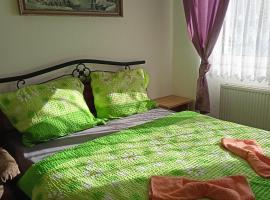Penzion Babička, pokoj A, hotel v destinaci Trojanovice