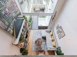 Fliphaus Ravignani 2100 - Lux Loft Terrace & Jacuzzi