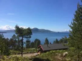 Tustna Ladestasjon