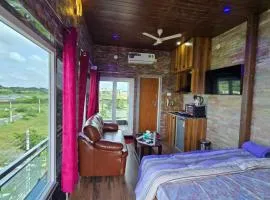 Barla's Home Stay - Luxury Studio Room