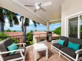 Beautiful 3 Bedroom Condo With Ocean Views