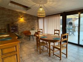 Maison cœur de village la petite montagne, Hotel in Saint-Julien