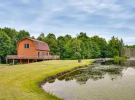 5 Mi to Jay Peak Resort Cabin with Pond Access!