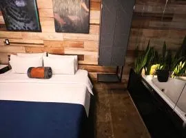 Stylish Stay near Lleras Park