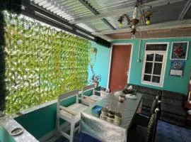Skipper House