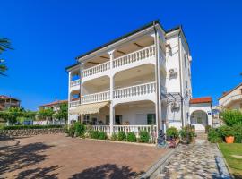 Apartments Spomenka Zvonko, hotel de luxo em Lopar