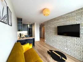 Premium Apartment - Graniczna SKY 16th floor - SELF CHECK-IN - Parking