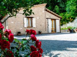 Calmancino delle Selve: Urbino'da bir otoparklı otel