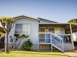 Wavecrest Village & Tourist Park, holiday park in Hopetoun