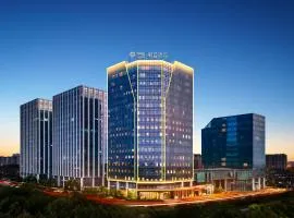 Floral Hotel Banlan Cangzhou Convention and Exhibition Center High-speed Railway West Station