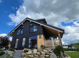 Czôrny Dąb - nowoczesny dom wakacyjny na Kaszubach, jacuzzi, sauna, bilard