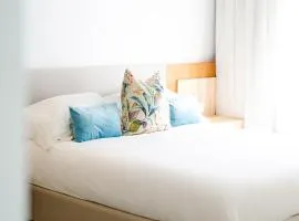 Black Marlin Luxury 2 Bedroom Apartment
