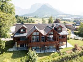 Dachstein Residenzen، فندق في باد اوسي
