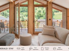 Apartment La Chouette Les Belleville - by EMERALD STAY, Hotel in Levassaix