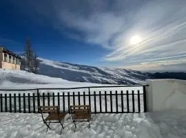 The Snow Chalet con Parking, Wifi y Terraza