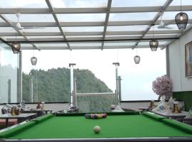 Nuri's Nest And Notch, hotel v destinácii Mussoorie
