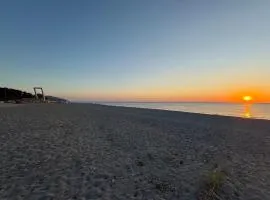 Cozy seaside apartment 150m from Agiokampos beach