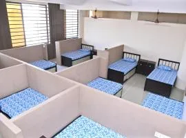 Dwarka Yatri Niwas