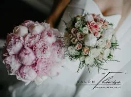 salon Therese