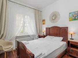 Rynek Nowego Miasta 27 by NYX Apart