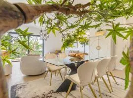 Nora Charming Apartment - Pool -10m Walk City Center