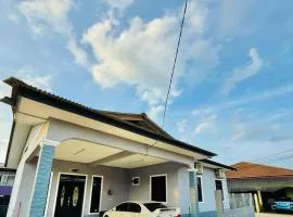 Sri AAdis Homestay