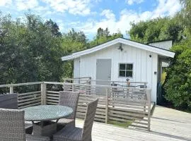 Cottage near sea, art & fishing villages on Tjorn