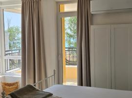 Cozy sea view studios，索佐波爾的寵物友善飯店