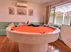Fairyland Getaway- at Central Coast with XXXL hot Jacuzzi & Fun - Round pool table and Slide bunk bed