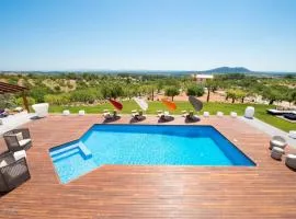 Modern 5 Bedroom Villa in Selva, 1455