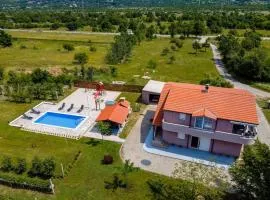 Villa Dola with private pool