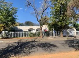 B and B at Bloem