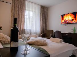 Plitvice Inn, spa hotel in Jezerce