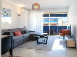 Proche plages Parking Etage élevé Terrasse