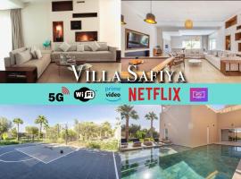 Villa Safiya, Piscine Chauffée & jeux, hôtel à Marrakech