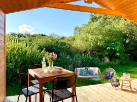 Tiny House an der Elbe mit Blick ins Gr&uuml;ne 208，布萊克德的獨立小屋